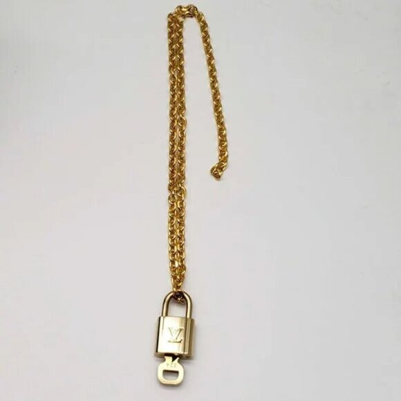 100% Auth Louis Vuitton Lock & Key w/ 18k Gold Plated Chain Necklace - Picture 3 of 9